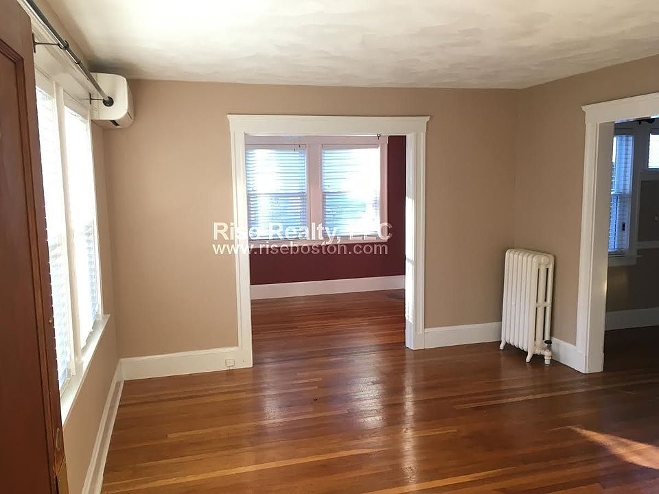 2nd image of 43 Glenmont Rd #6F