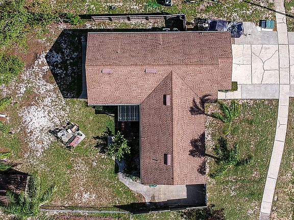 4th image of 1636 Ticonderoga Ct