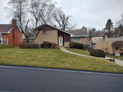 951 Girard Rd, Pittsburgh, PA, 15227