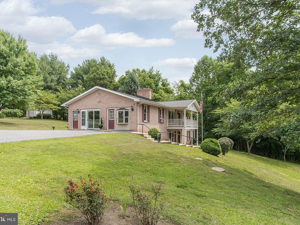 56 Proctor Ln, Falling Waters, WV 25419 Zillow