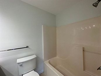 3rd image of 200 Falls Blvd Unit G201