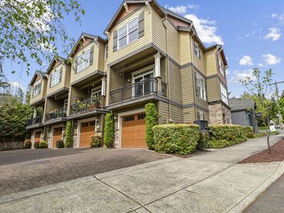 7503 SW Capitol Hwy, Portland, OR, 97219