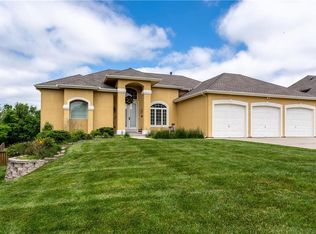 13165 Woodridge Dr, Platte City, MO 64079