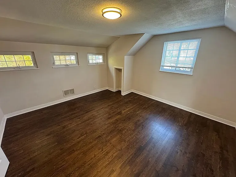 1186 Rosemary St — Photo 14