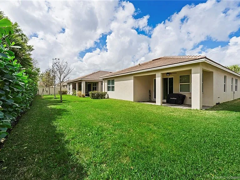 7461 SW Harbor Cove Dr — Photo 20