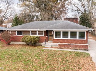 2030 San Jose Ave, Shively, KY 40216