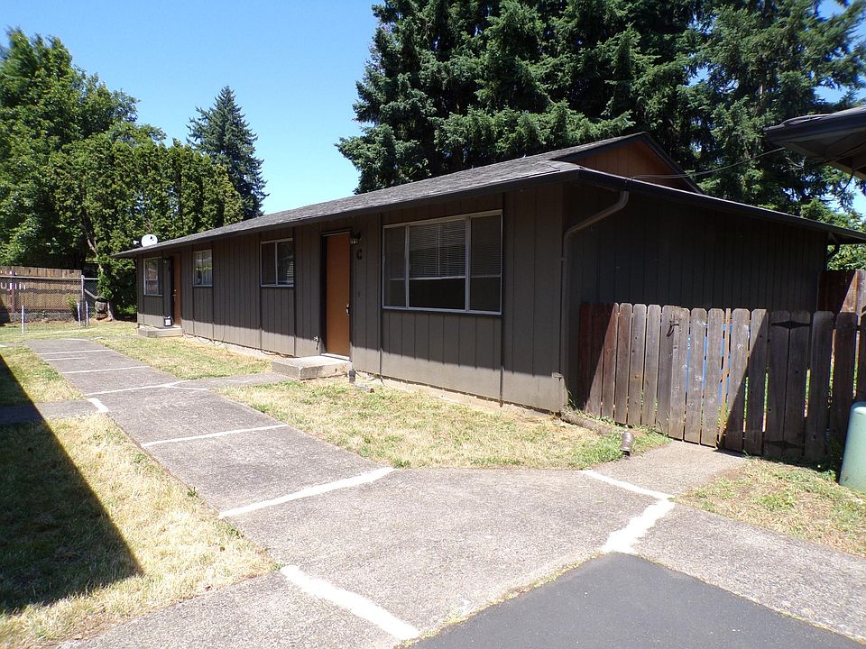1st image of 2618 Neals Ln #C