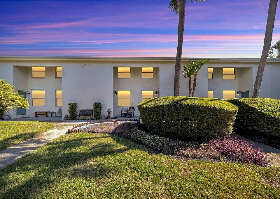 1st image of 4510 LA CAPRI COURT