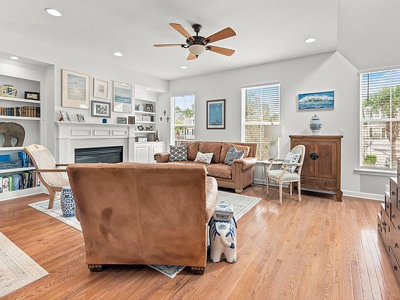 4th image of 248 Fair Sailing Rd #38