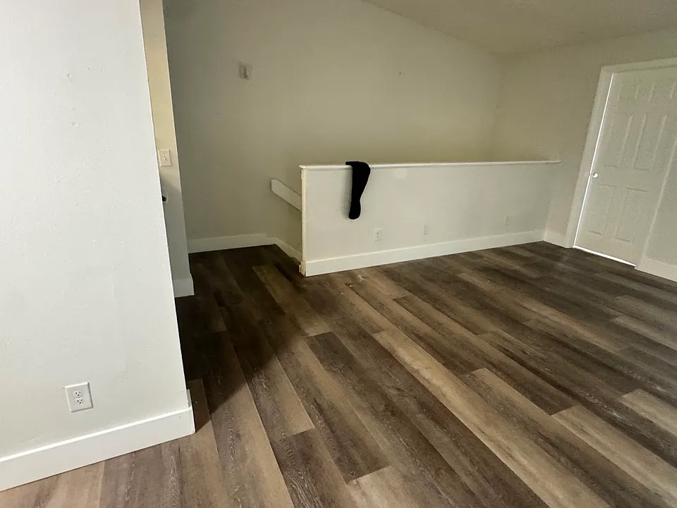 150 Santa Clara Dr #3
