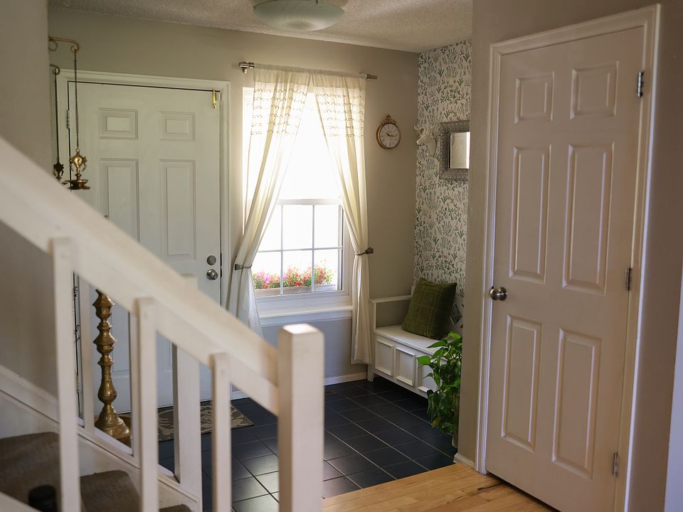 1st image of 7685 E Gunnison Pl