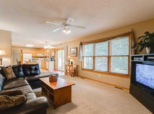 3017 Copper Oaks Alcove, Woodbury, MN 55125
