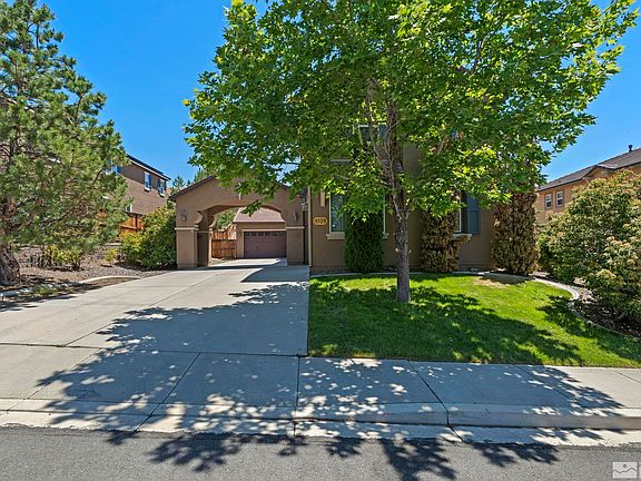2nd image of 5128 Dacite Ct
