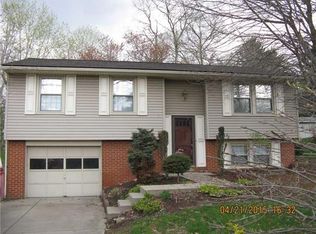 108 Avon Dr, Butler, PA 16001