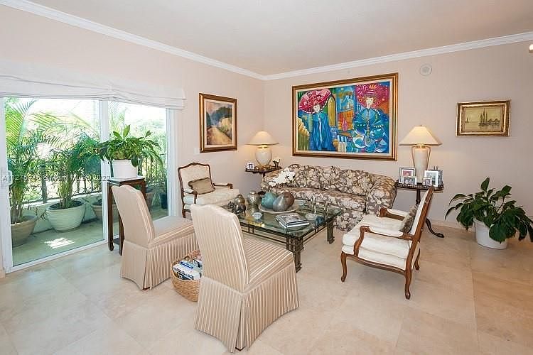 1st image of 20 Calabria Ave APT 200