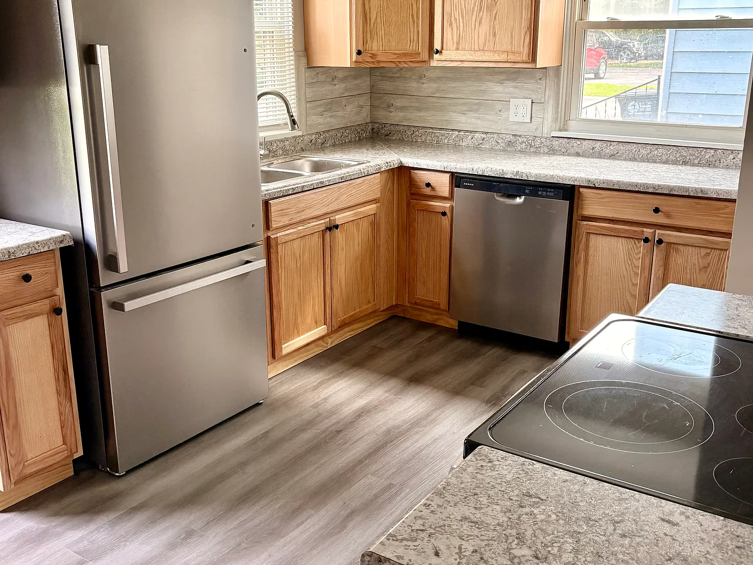 2 bed, 875 sqft, $1,150 — Photo 2
