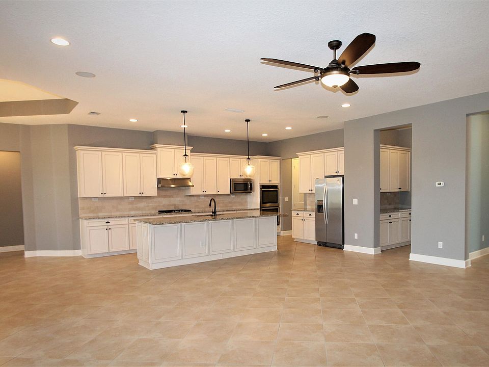 1st image of 366 Bronson Pkwy