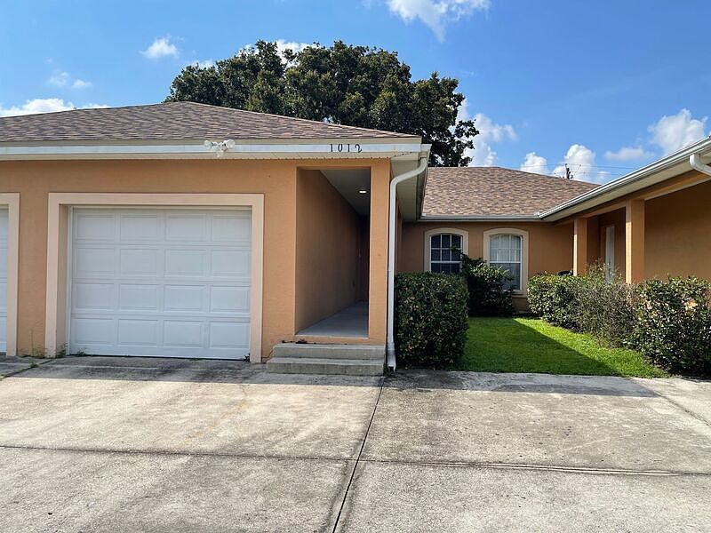1st image of 1012 Fox Lake Dr