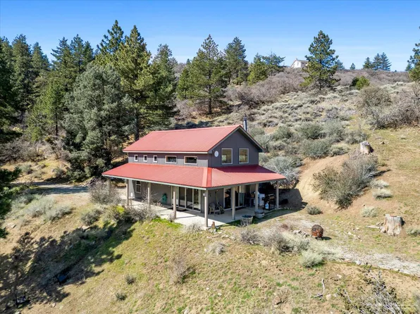 16861 Saint Moritz Dr, Tehachapi, CA 93561