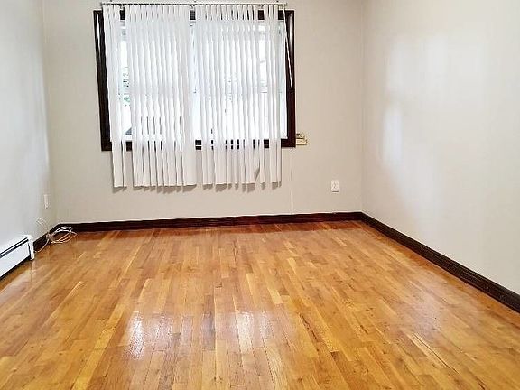 5th image of 25-01 45th St #F1