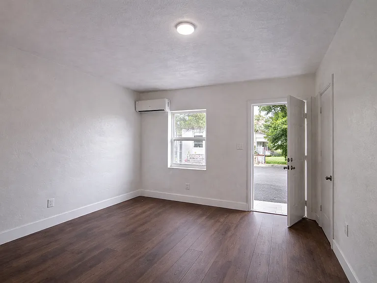2626 Johnson St #77 — Photo 14