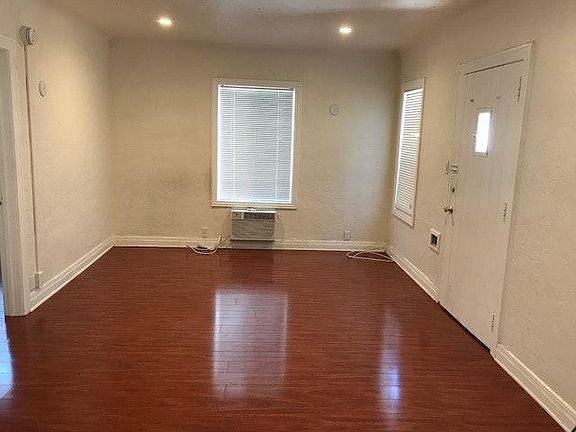 3rd image of 14328 Friar St #14328