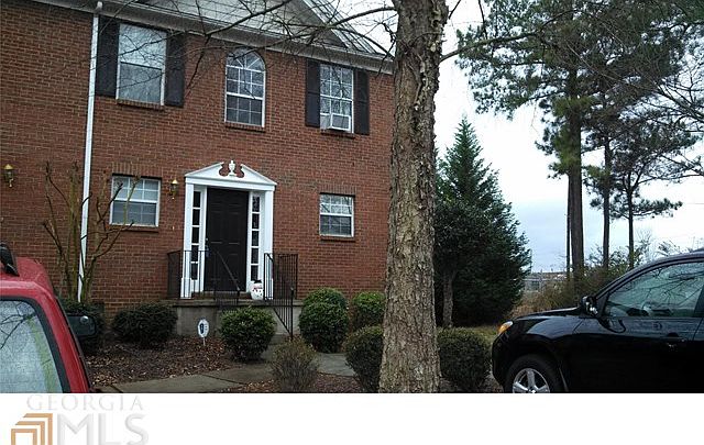 1st image of 3724 Regency Park Dr