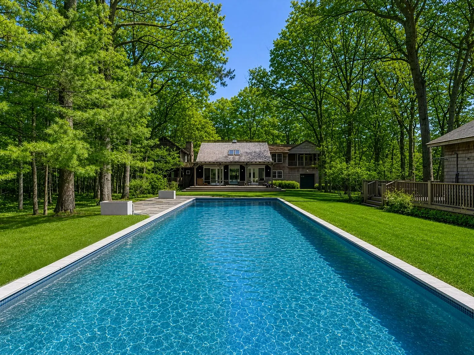 Sagaponack Retreat With Heated Pool + Fully Equipped Pool House — Photo 1