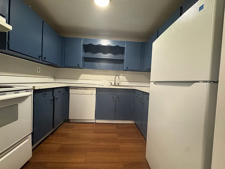 120C8 Hillside Ave #C8 — Photo 8