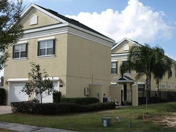 separate apartment on top of the garage