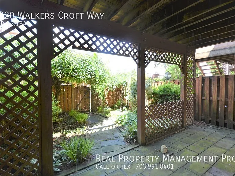 6220 Walkers Croft Way — Photo 21