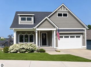 13944 S Winding Trl #6, Traverse City, MI 49684