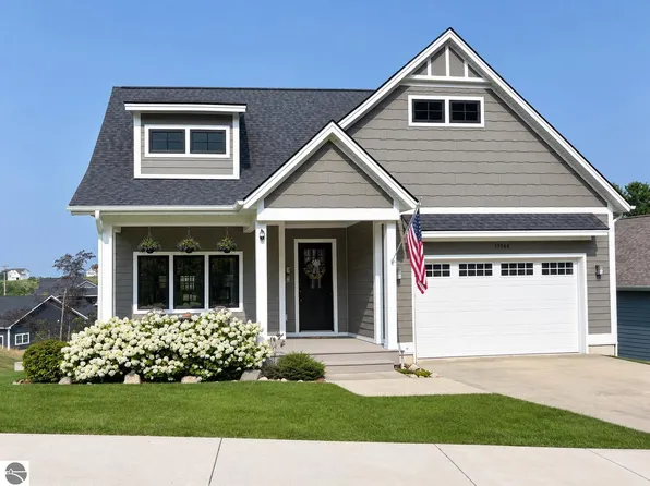 13944 S Winding Trl #6, Traverse City, MI 49684