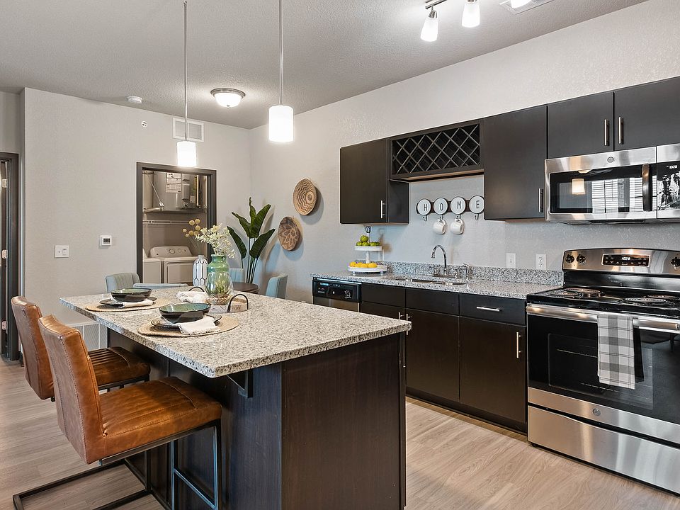 1st image of 2136 Sara Jane Pkwy #1114