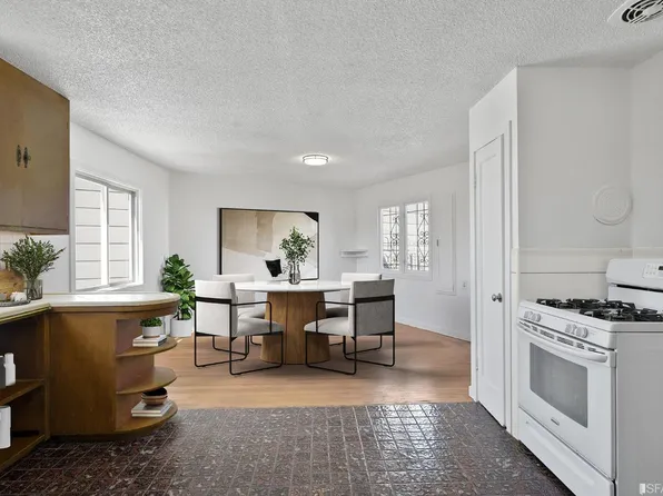 545 Thornton Ave, San Francisco, CA 94124