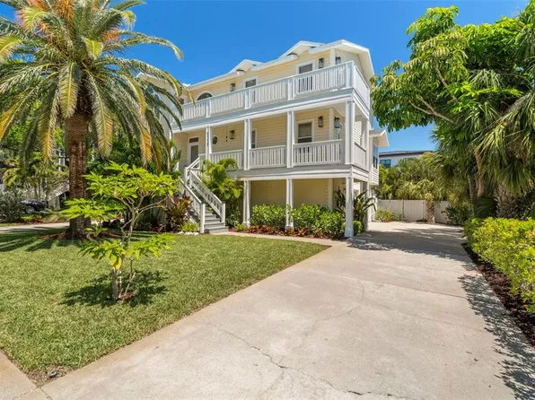 6113 Kipps Colony Dr W, Gulfport, FL 33707