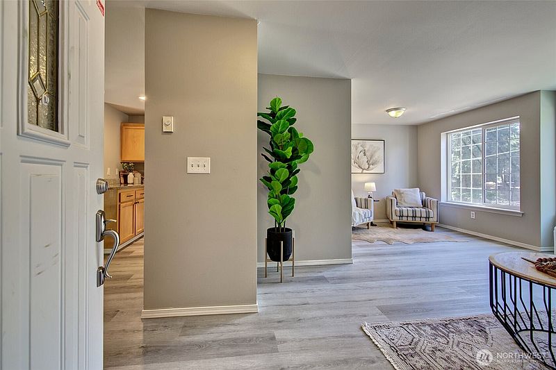 2nd image of 23317 Edmonds Way #4