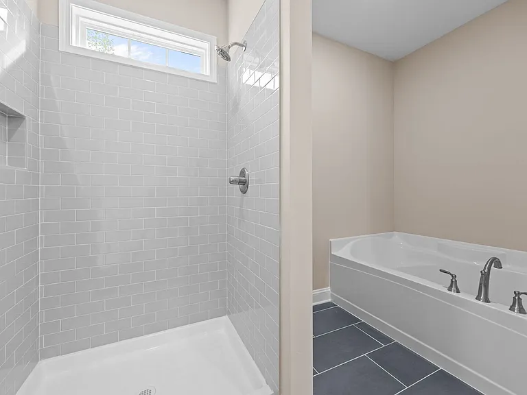 55 Leisure Ln — Photo 21