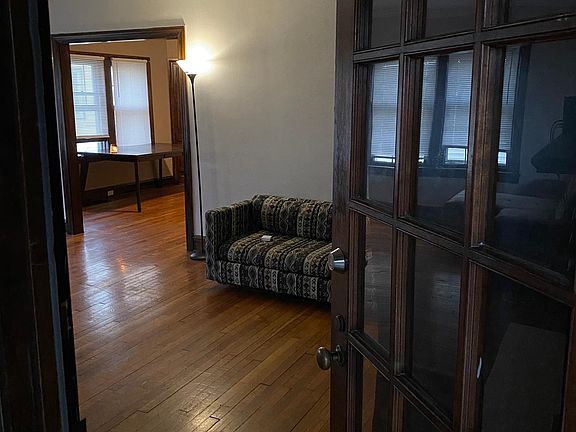 3rd image of 3434 Washington Blvd APT 1
