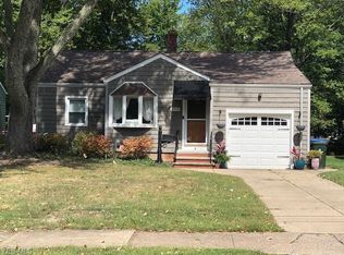 27892 Lincoln Rd, Bay Village, OH 44140