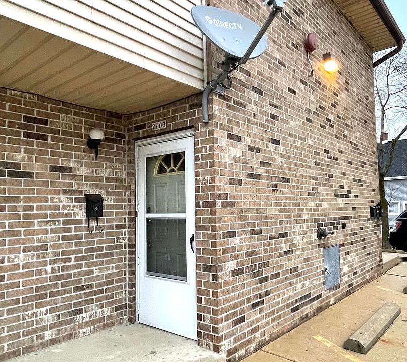2101 S. 75th St Apartments West Allis, WI Zillow