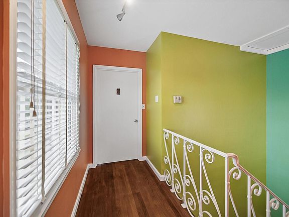 5th image of 2327 Swift Blvd