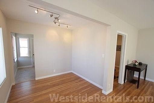5th image of 1736 S Marvin Ave