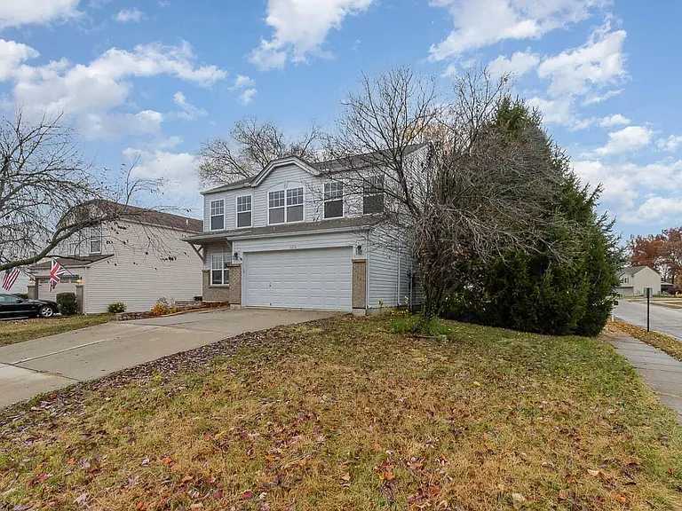 3214 Bridlerun Dr — Photo 2