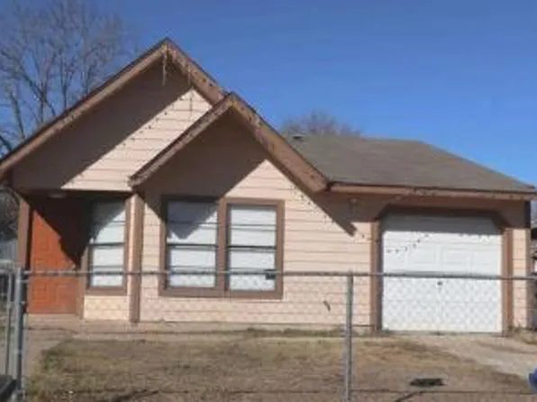 5471 Seahorse Dr, San Antonio, TX 78242