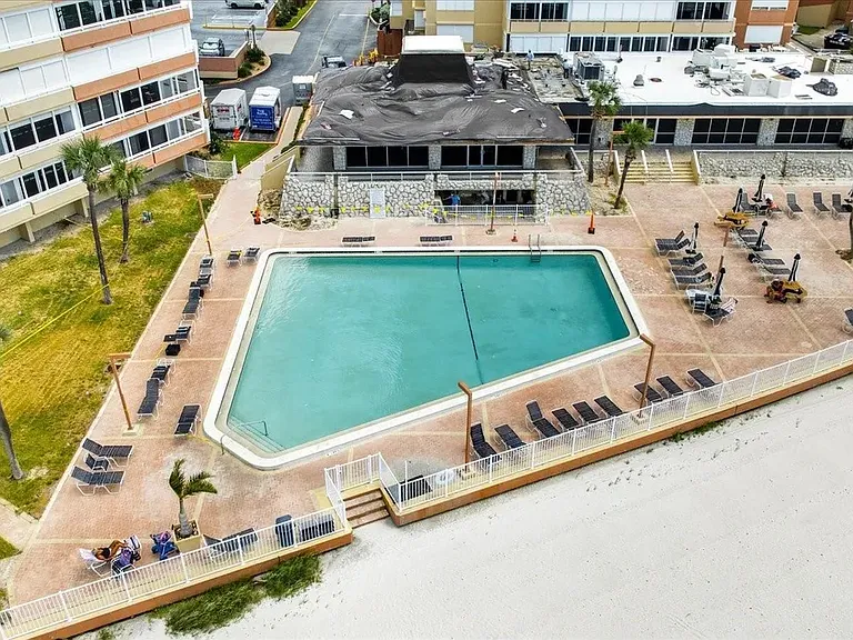 17920 Gulf Blvd #1401 — Photo 49