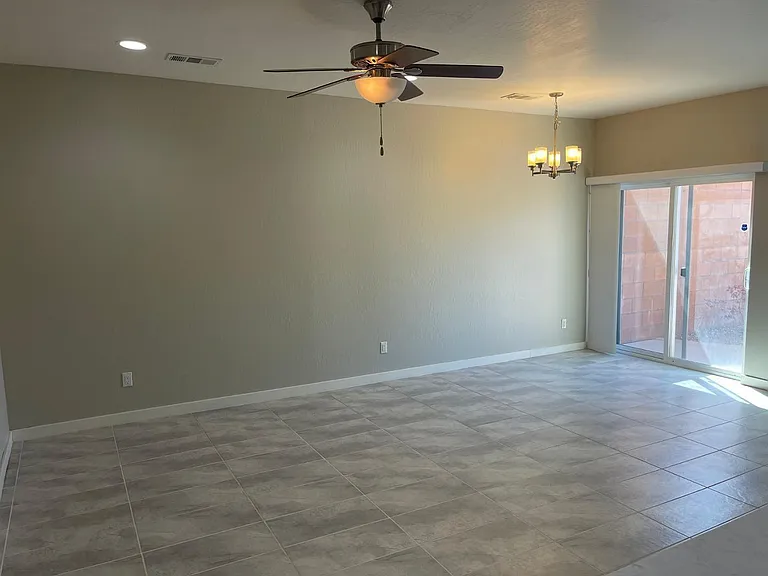 1668 Bull Lea Dr SE — Photo 34