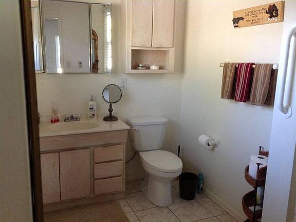 Master bath w/shower