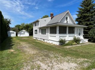 370 N Erie Beach Rd, Lakeside Marblehead, OH 43440