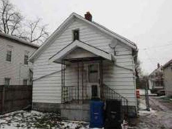 2nd image of 5614 Linton Ave